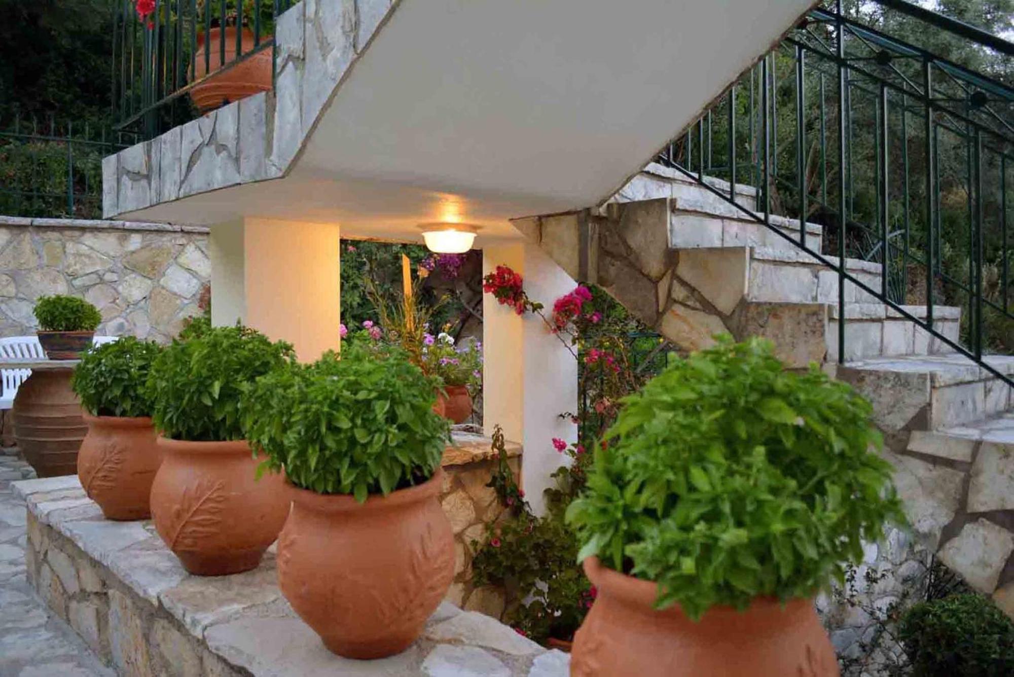 Villa Diana Nikiana Exterior foto